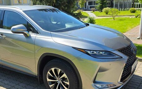 Lexus RX IV рестайлинг, 2019 год, 6 500 000 рублей, 5 фотография