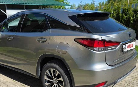 Lexus RX IV рестайлинг, 2019 год, 6 500 000 рублей, 4 фотография