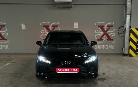 Toyota Camry, 2021 год, 3 950 000 рублей, 14 фотография