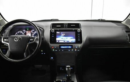 Toyota Land Cruiser Prado 150 рестайлинг 2, 2019 год, 5 400 000 рублей, 5 фотография