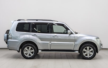 Mitsubishi Pajero IV, 2011 год, 2 100 000 рублей, 4 фотография