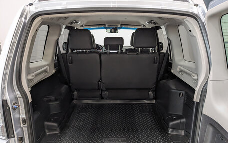 Mitsubishi Pajero IV, 2011 год, 2 100 000 рублей, 10 фотография