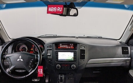 Mitsubishi Pajero IV, 2011 год, 2 100 000 рублей, 13 фотография