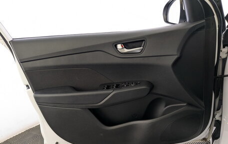 Hyundai Solaris II рестайлинг, 2022 год, 1 790 000 рублей, 17 фотография