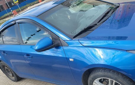 Chevrolet Cruze II, 2009 год, 650 000 рублей, 1 фотография