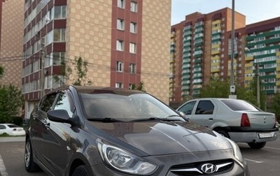 Hyundai Solaris II рестайлинг, 2011 год, 720 000 рублей, 1 фотография