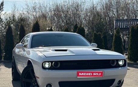 Dodge Challenger III рестайлинг 2, 2019 год, 2 900 000 рублей, 1 фотография