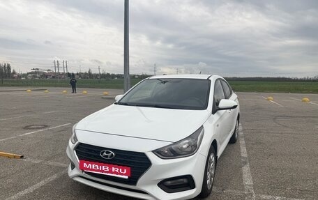 Hyundai Solaris II рестайлинг, 2017 год, 1 480 000 рублей, 2 фотография