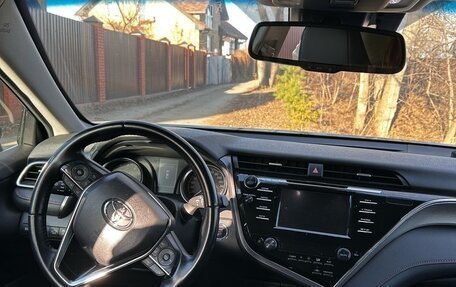 Toyota Camry, 2020 год, 3 100 000 рублей, 5 фотография