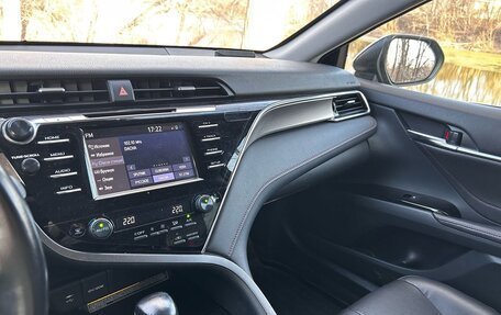 Toyota Camry, 2020 год, 3 100 000 рублей, 3 фотография