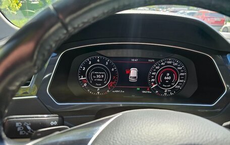 Volkswagen Tiguan II, 2017 год, 2 800 000 рублей, 5 фотография