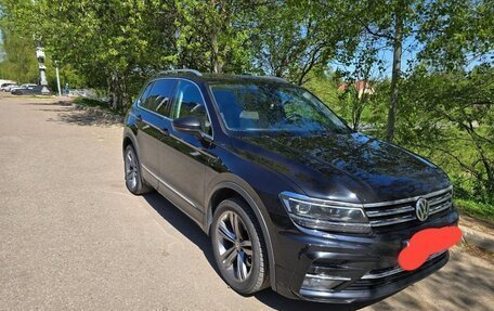Volkswagen Tiguan II, 2017 год, 2 800 000 рублей, 2 фотография