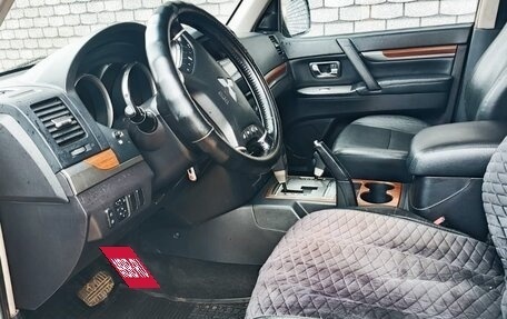 Mitsubishi Pajero IV, 2008 год, 1 450 000 рублей, 12 фотография
