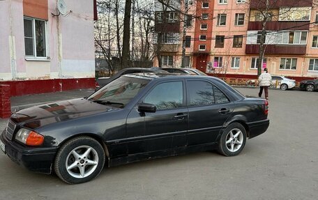 Mercedes-Benz C-Класс, 1996 год, 230 000 рублей, 2 фотография