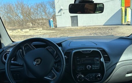 Renault Kaptur I рестайлинг, 2017 год, 1 350 000 рублей, 9 фотография