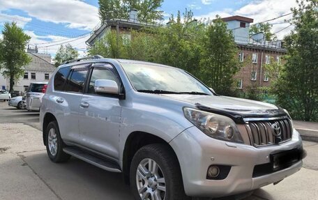 Toyota Land Cruiser Prado 150 рестайлинг 2, 2013 год, 3 200 000 рублей, 2 фотография