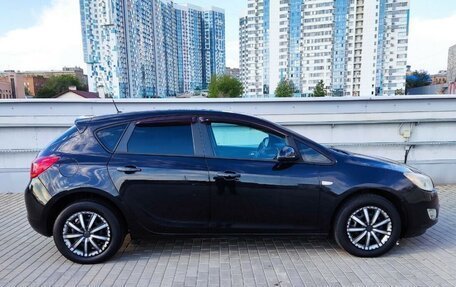 Opel Astra J, 2011 год, 780 000 рублей, 6 фотография