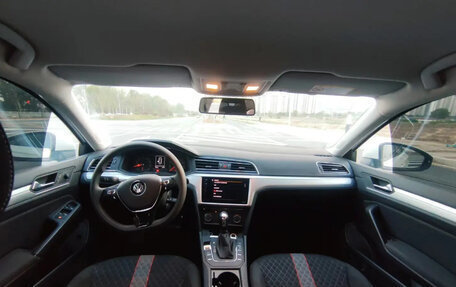 Volkswagen Lavida, 2022 год, 1 550 000 рублей, 3 фотография