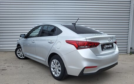 Hyundai Solaris II рестайлинг, 2017 год, 1 064 000 рублей, 3 фотография