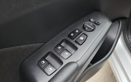 Hyundai Solaris II рестайлинг, 2017 год, 1 064 000 рублей, 11 фотография