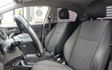 Hyundai Solaris II рестайлинг, 2017 год, 1 064 000 рублей, 10 фотография
