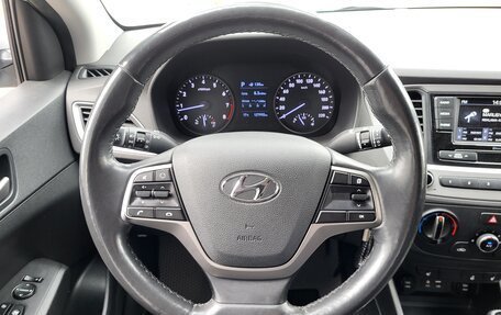 Hyundai Solaris II рестайлинг, 2017 год, 1 064 000 рублей, 14 фотография
