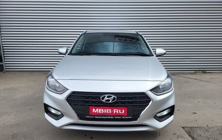 Hyundai Solaris II рестайлинг, 2017 год, 1 064 000 рублей, 8 фотография