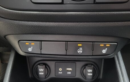 Hyundai Solaris II рестайлинг, 2017 год, 1 064 000 рублей, 18 фотография