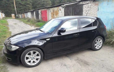 BMW 1 серия, 2011 год, 722 000 рублей, 3 фотография