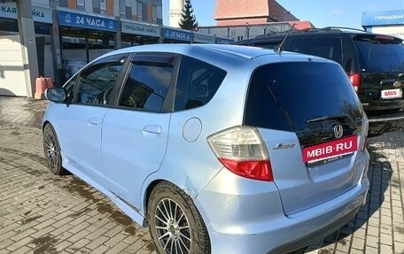 Honda Jazz II рестайлинг, 2009 год, 590 000 рублей, 4 фотография
