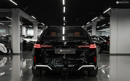 BMW 5 серия, 2024 год, 7 900 000 рублей, 6 фотография