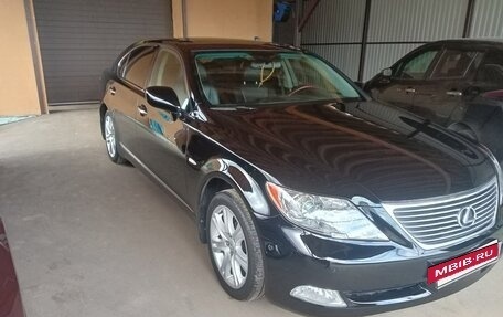 Lexus LS IV, 2007 год, 1 650 000 рублей, 7 фотография