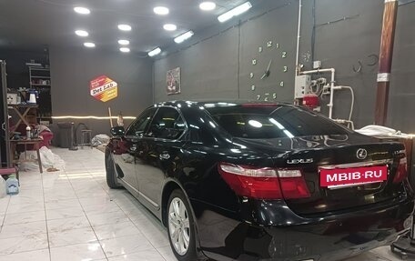 Lexus LS IV, 2007 год, 1 650 000 рублей, 9 фотография