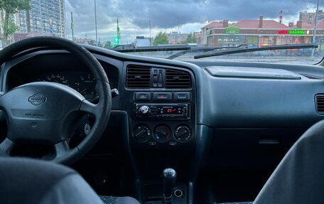 Nissan Primera II рестайлинг, 1998 год, 205 000 рублей, 13 фотография