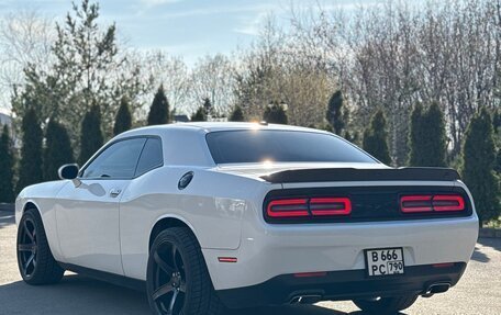 Dodge Challenger III рестайлинг 2, 2019 год, 2 900 000 рублей, 7 фотография