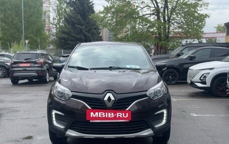 Renault Kaptur I рестайлинг, 2018 год, 1 349 000 рублей, 2 фотография