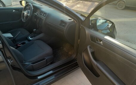 Volkswagen Jetta VI, 2014 год, 997 000 рублей, 17 фотография