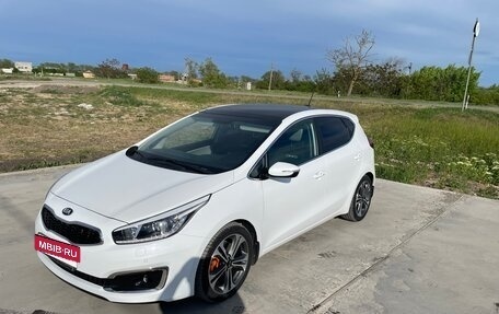 KIA cee'd III, 2016 год, 1 700 000 рублей, 2 фотография