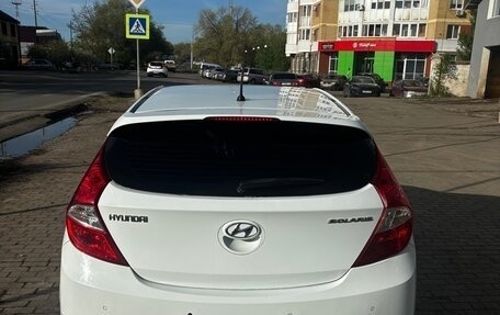 Hyundai Solaris II рестайлинг, 2014 год, 900 000 рублей, 3 фотография