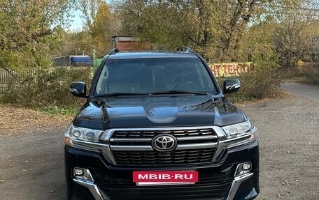 Toyota Land Cruiser 200, 2011 год, 3 150 000 рублей, 3 фотография
