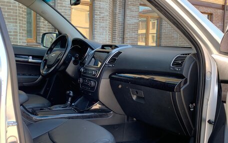 KIA Sorento II рестайлинг, 2014 год, 2 025 000 рублей, 23 фотография