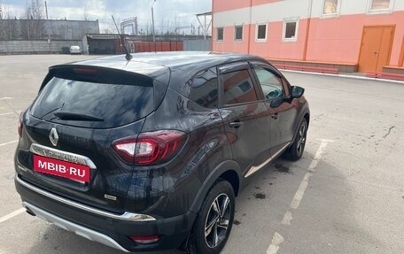 Renault Kaptur I рестайлинг, 2018 год, 1 530 000 рублей, 4 фотография