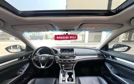 Honda Accord IX рестайлинг, 2021 год, 1 680 000 рублей, 8 фотография