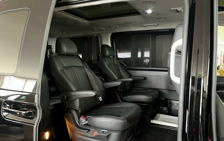 Hyundai Staria, 2024 год, 6 667 000 рублей, 6 фотография
