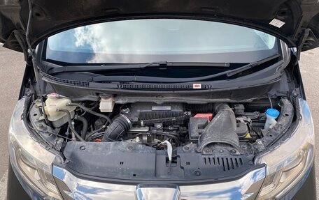 Honda Stepwgn IV, 2016 год, 2 349 999 рублей, 6 фотография