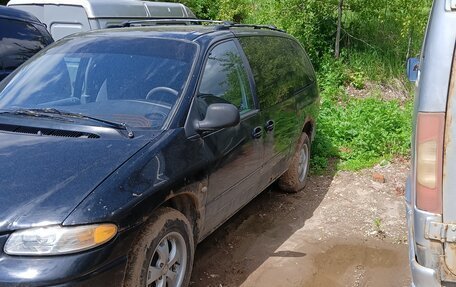 Chrysler Town & Country III, 1996 год, 350 000 рублей, 2 фотография