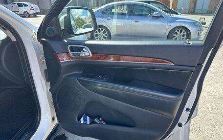 Jeep Grand Cherokee, 2011 год, 1 498 000 рублей, 13 фотография