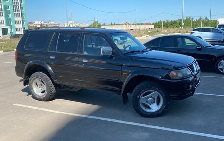 Mitsubishi Pajero Sport II рестайлинг, 2004 год, 730 000 рублей, 3 фотография