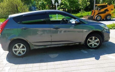Hyundai Solaris II рестайлинг, 2012 год, 430 000 рублей, 7 фотография