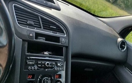 Peugeot 5008 I рестайлинг, 2014 год, 1 150 000 рублей, 4 фотография